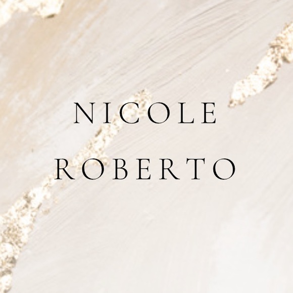 nicoleeroberto